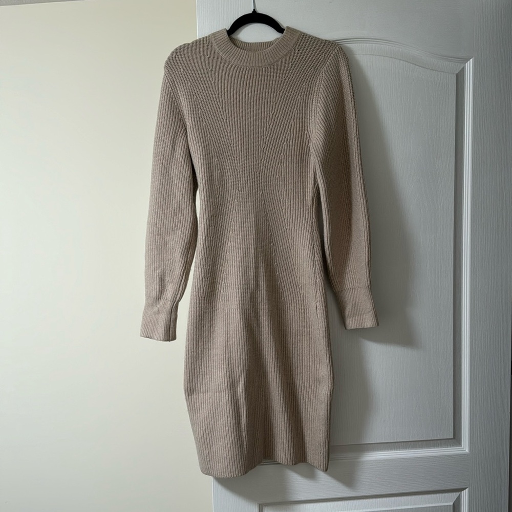 H&M XS Tan Sweater Dresss